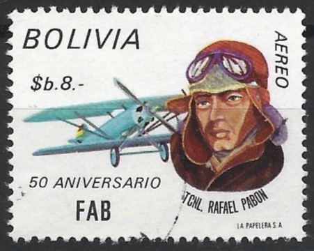 50.º aniversario de la fuerza aérea bolivana: El avión de reconocimiento Potez 25 de la fuerza aérea paraguaya, que conserva el museo del Colegio Militar de Irpavi, en la Paz, fue derribado por el caza Vickers 143 pilotado por el teniente coronel Rafael Pabón, el as de la aviación boliviana durante la guerra del Chaco,  el 4 de diciembre de 1932. ("Correo del Sur", Sucre, 4/11/2018)